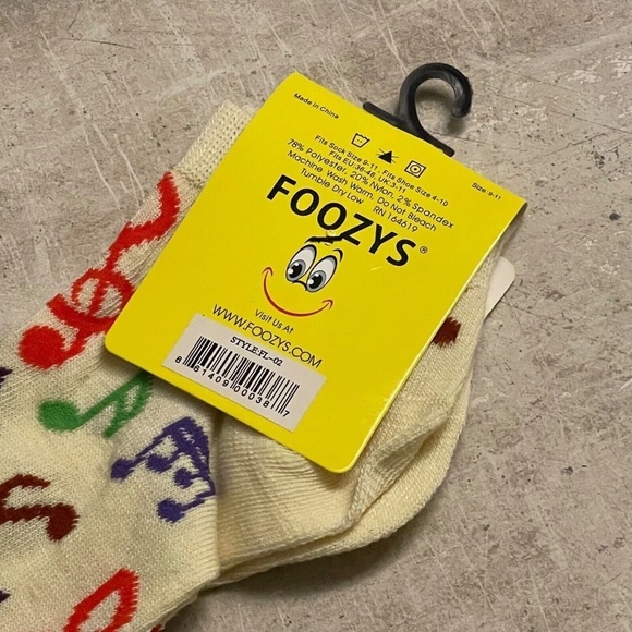 Foozys Women's Ankle Socks: Musical Notes; Cream; Women's Size 9-11 - Picture 3 of 3